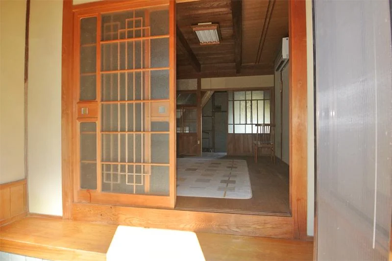 View 3