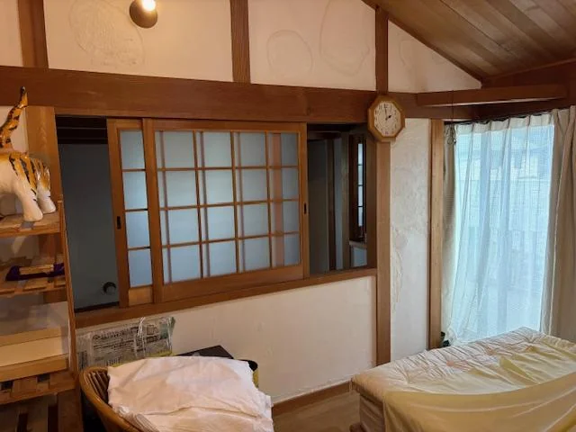 View 16