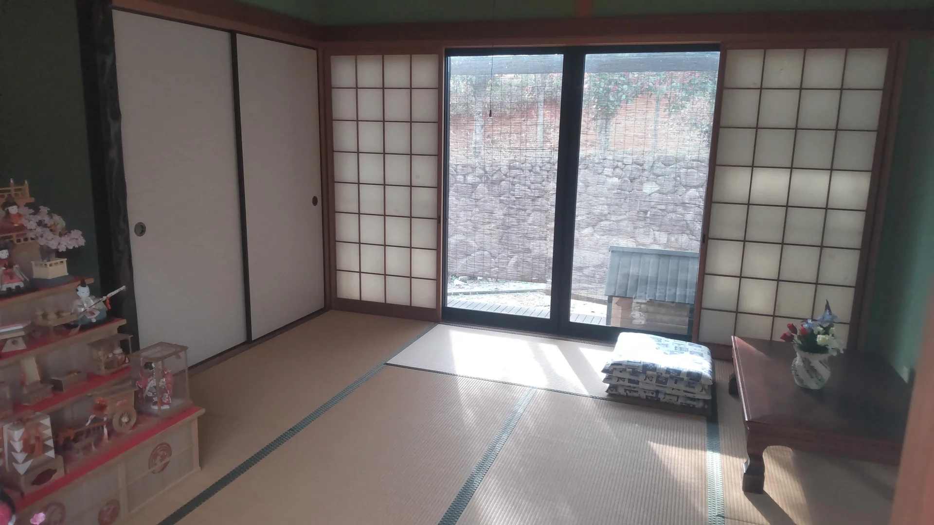 View 16