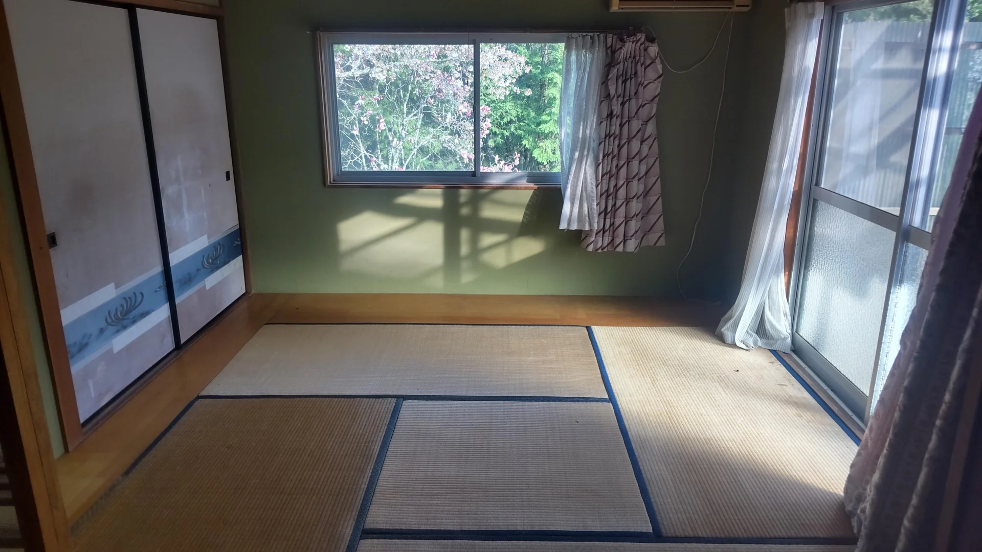 View 25