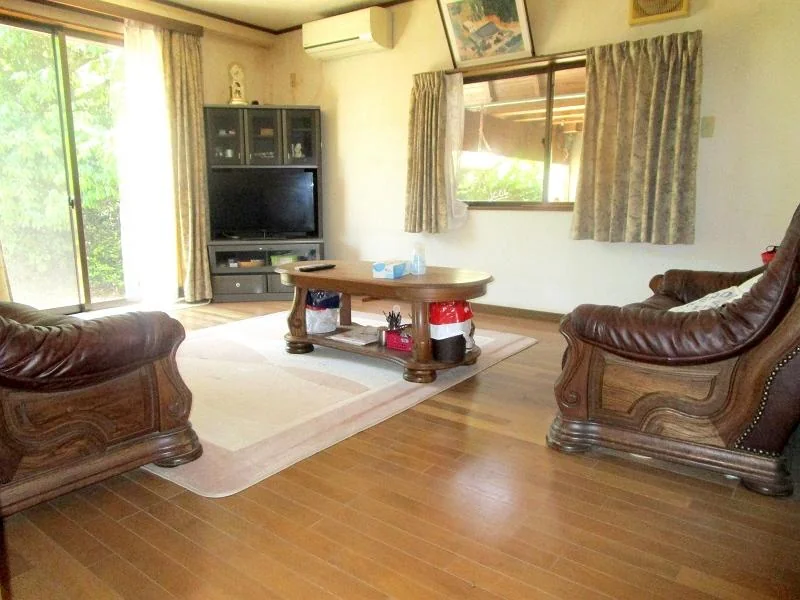 View 12
