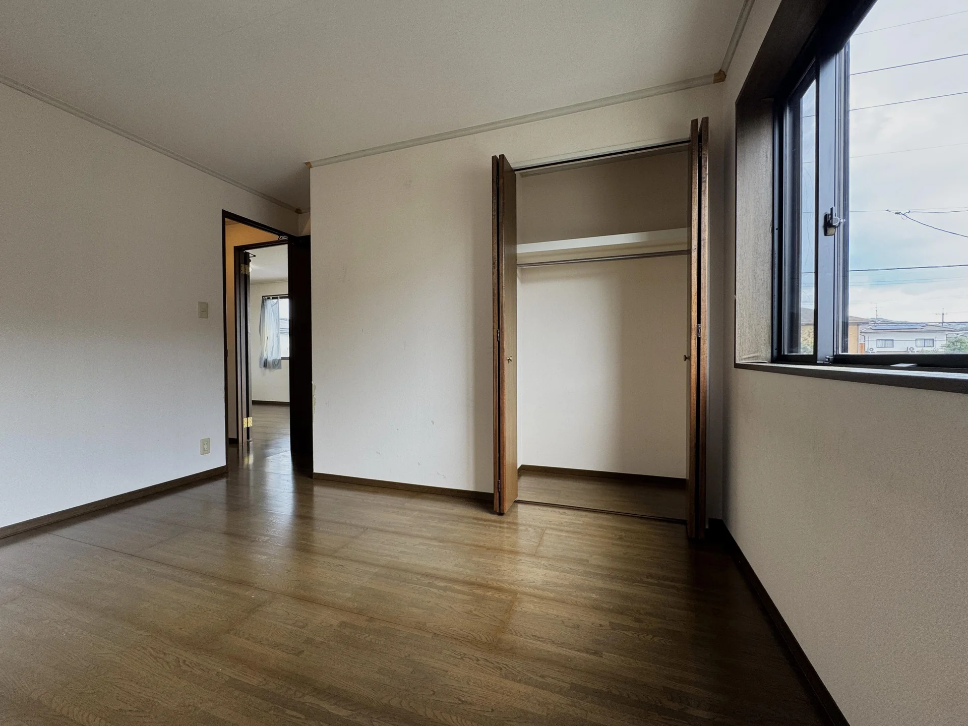 View 24