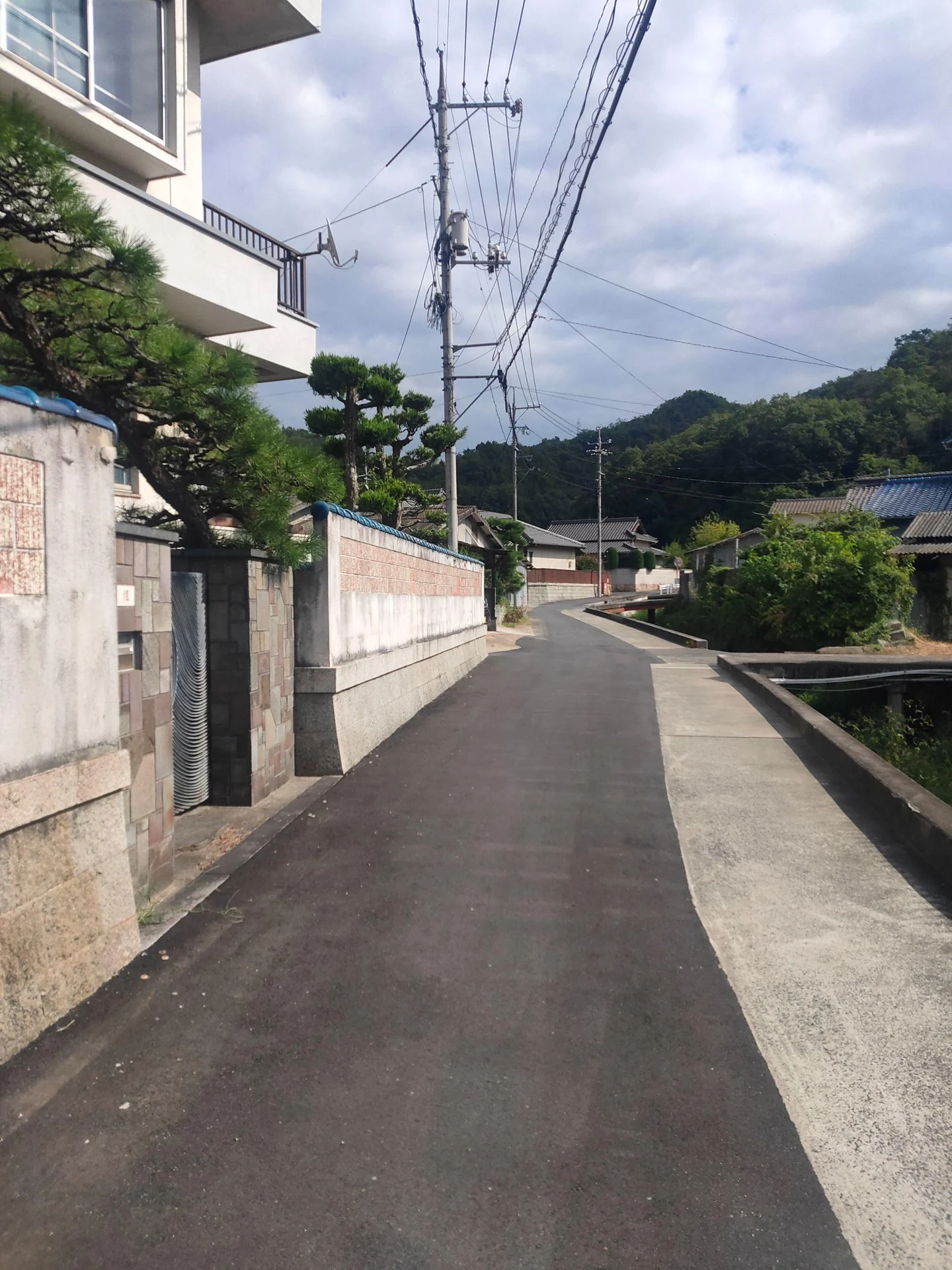 View 16