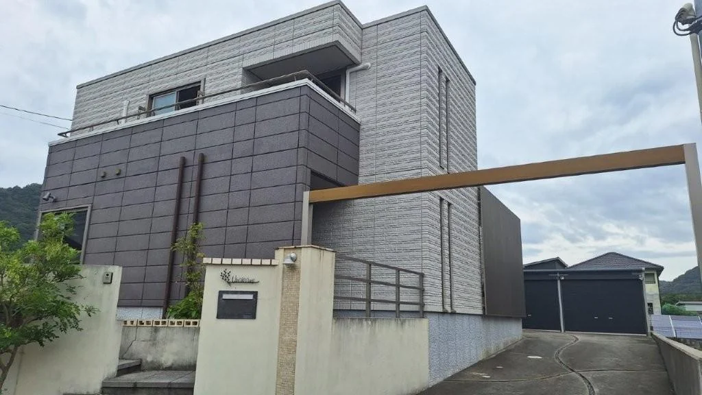 View 2