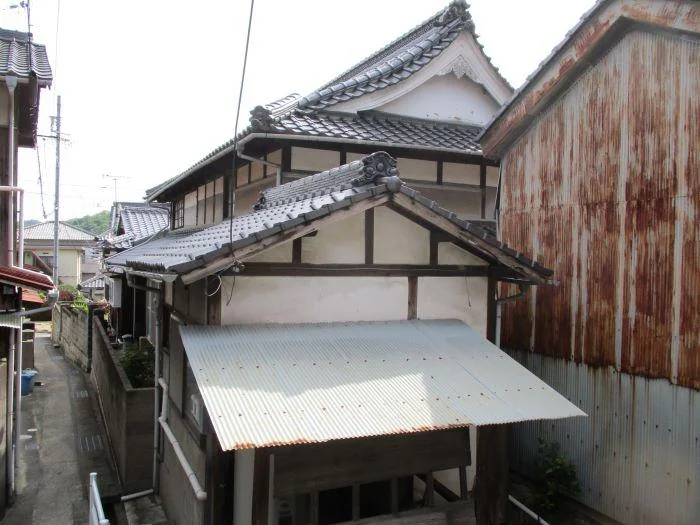 View 2