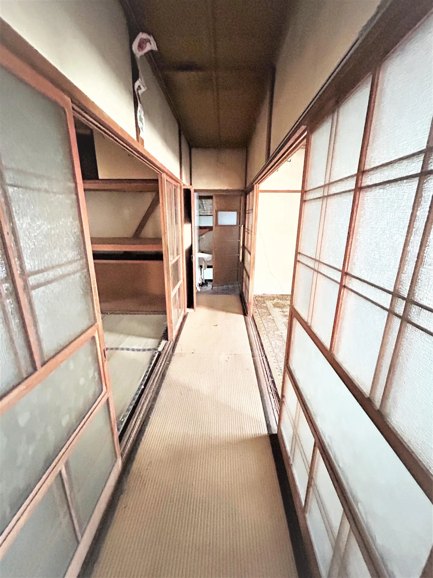 View 16