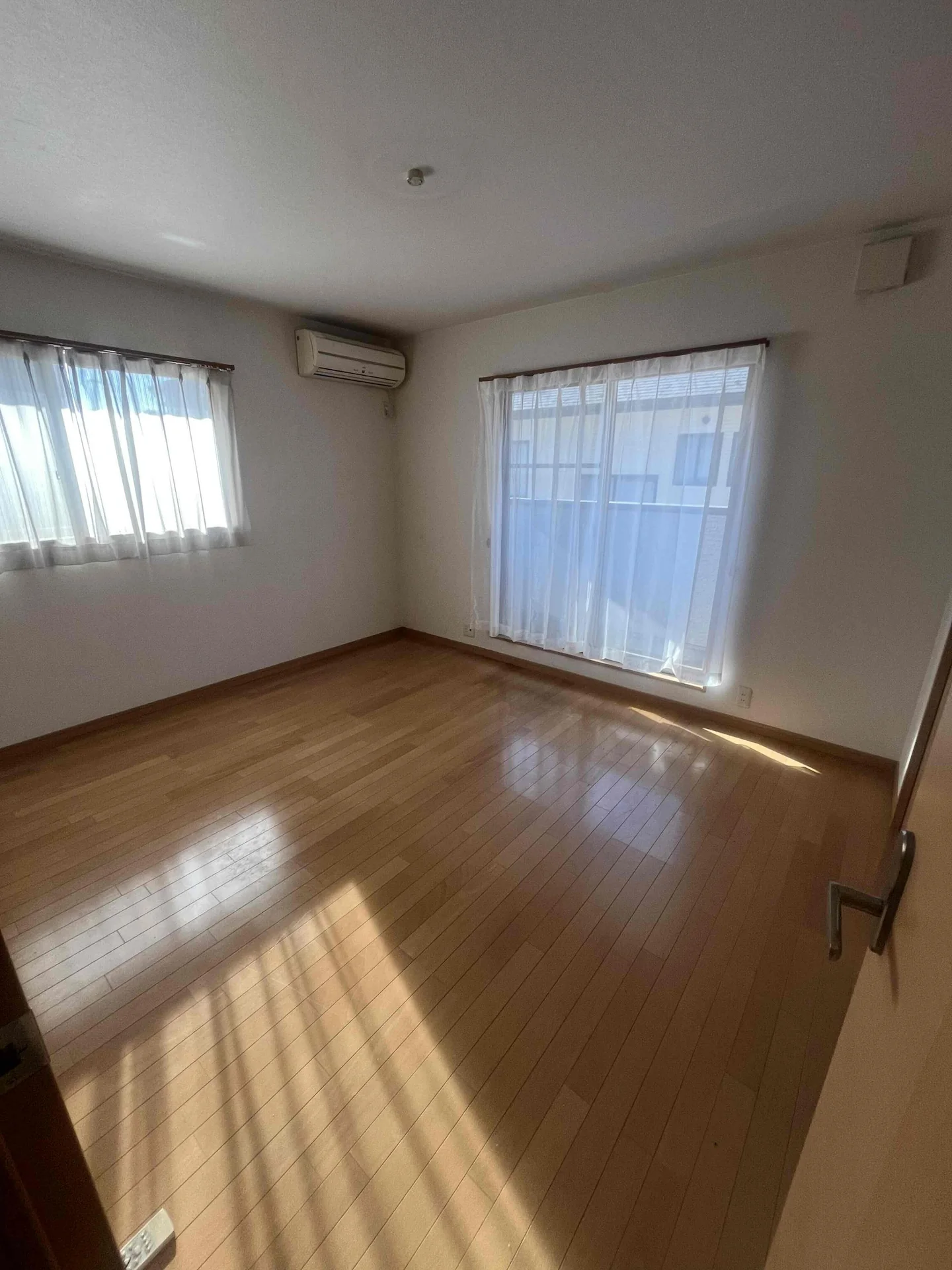 View 19