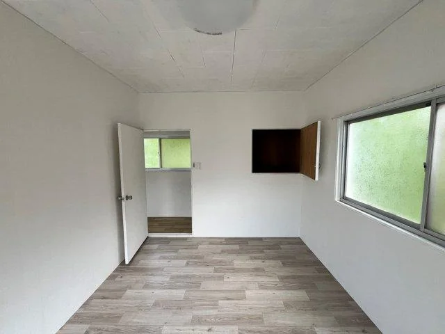 View 16