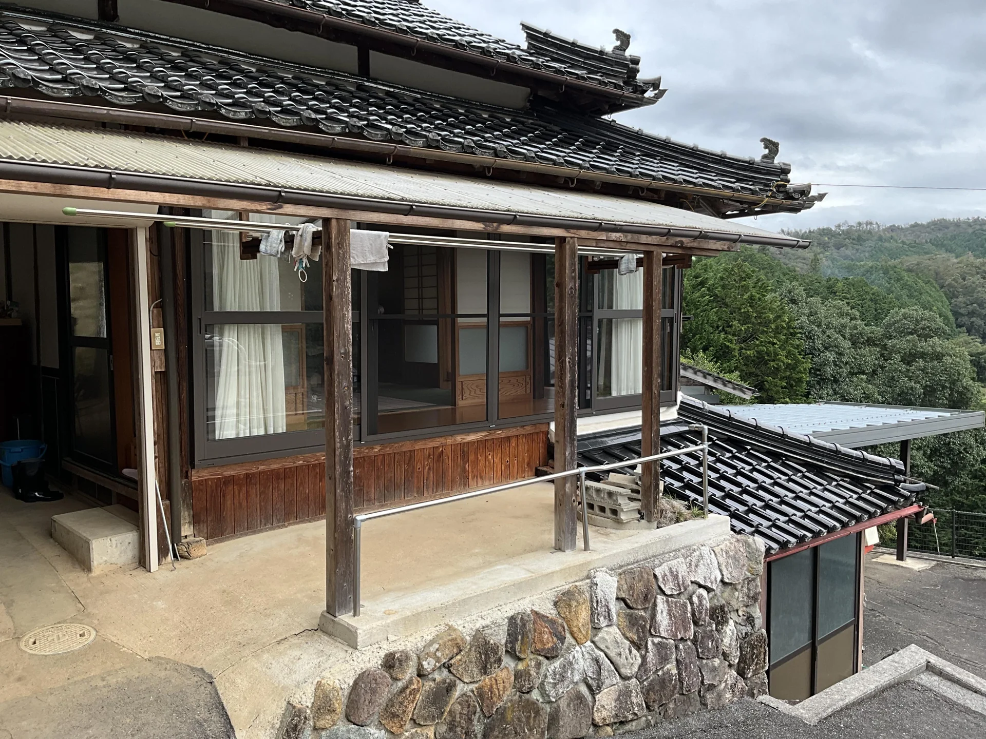 View 24