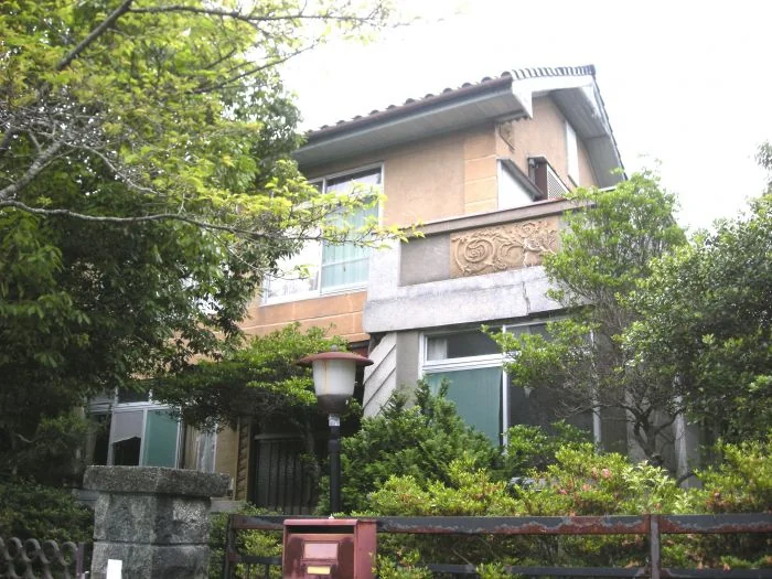 View 2