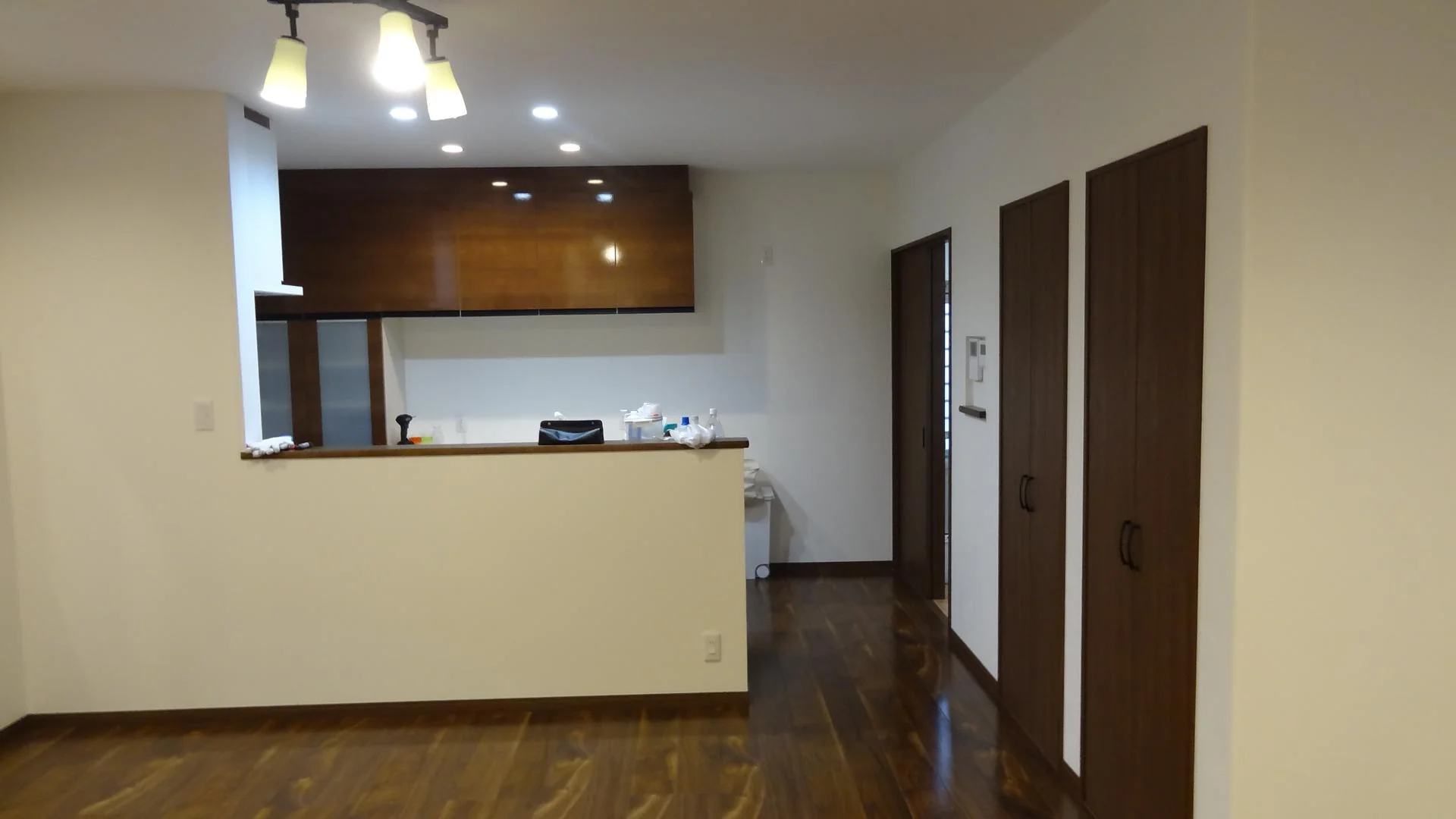 View 3