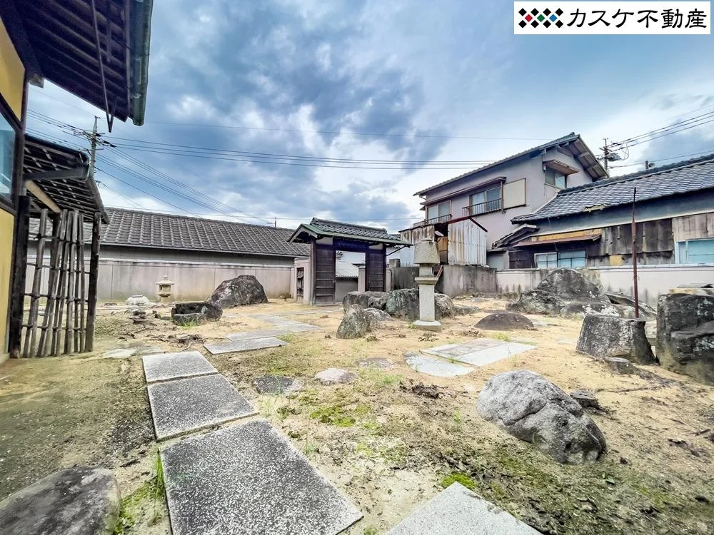 View 28