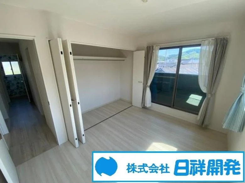 View 10