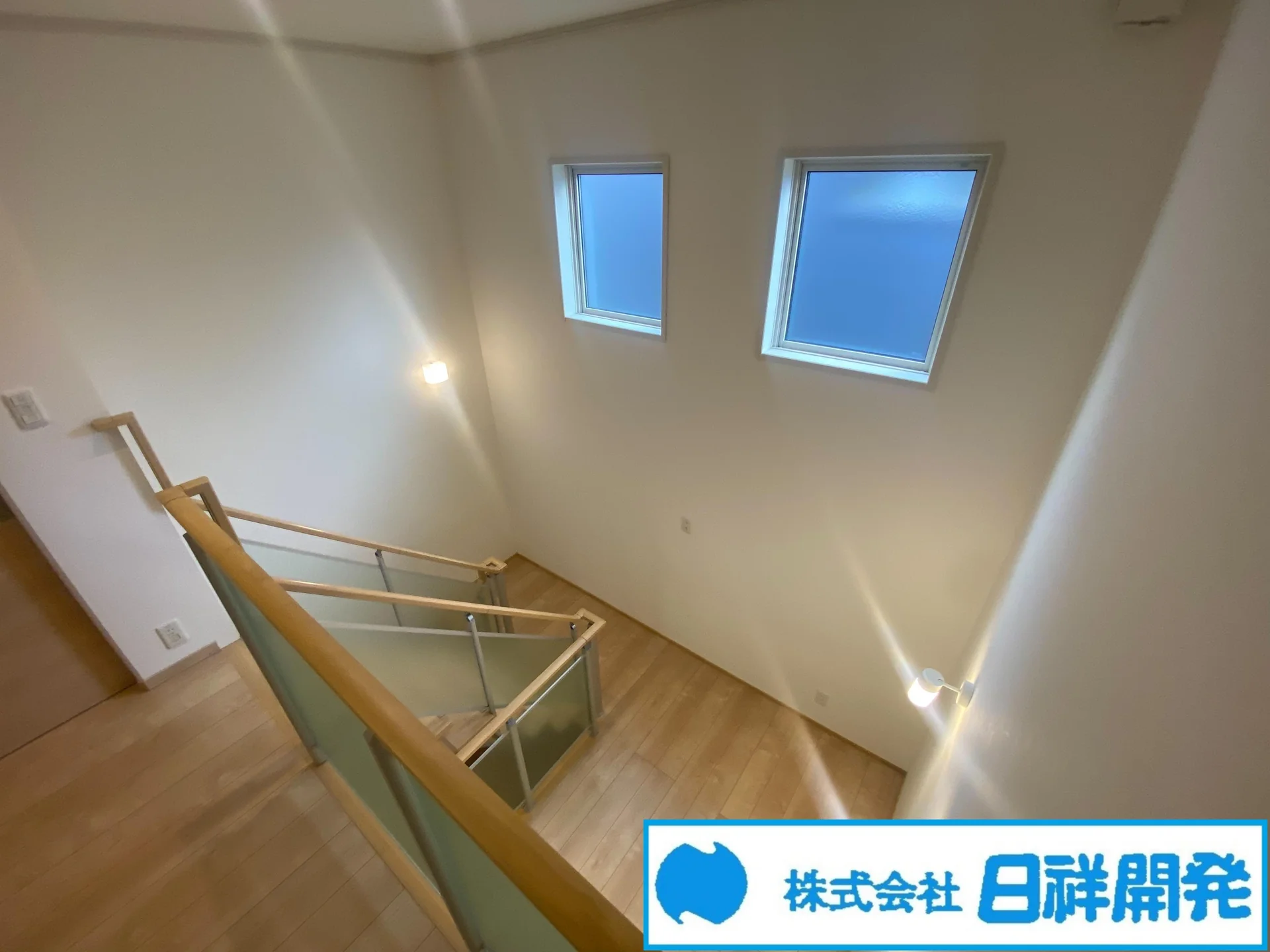 View 16