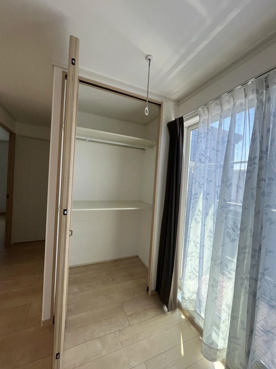 View 16