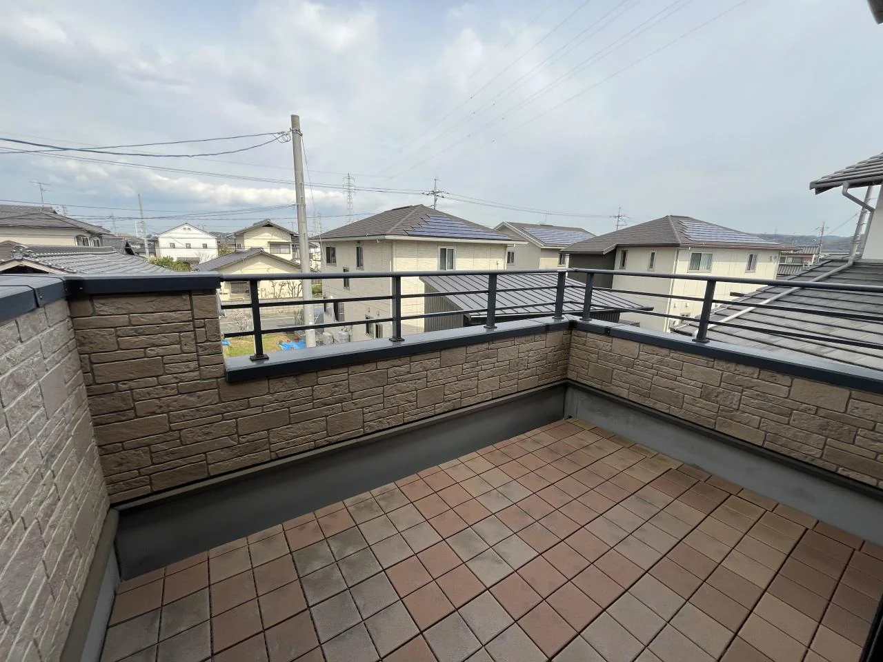 View 12