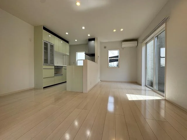 View 12