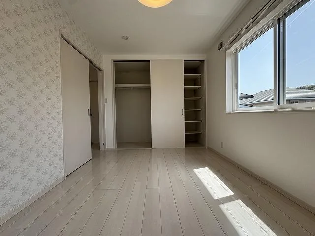View 24