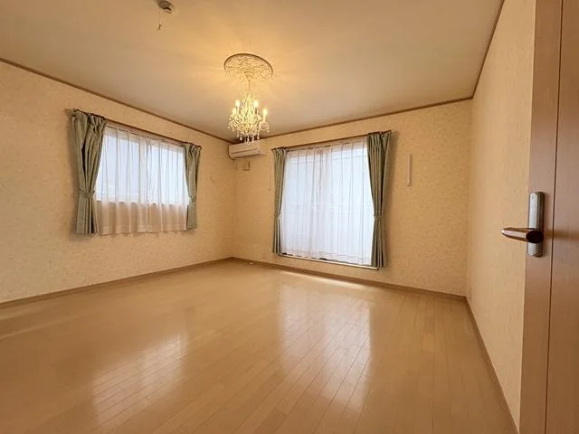 View 10
