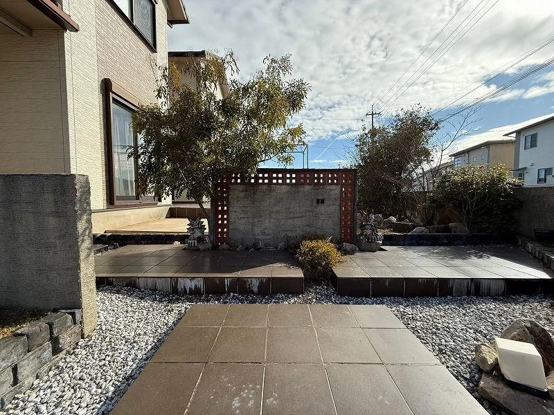 View 16