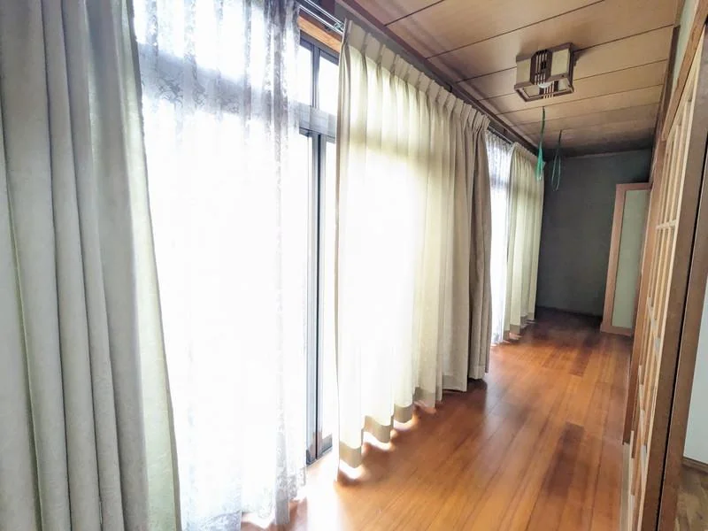 View 10