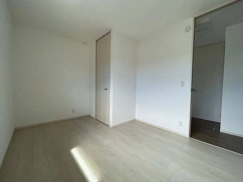 View 16