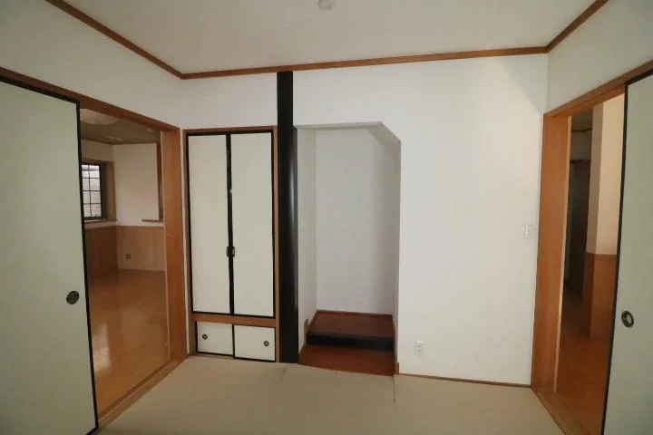 View 8