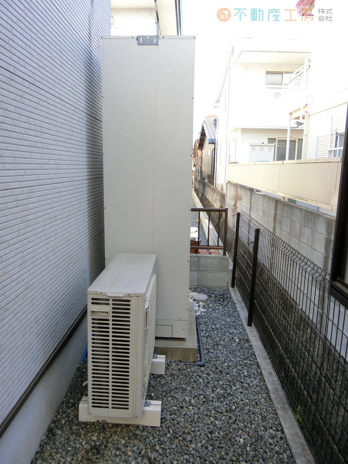 View 25