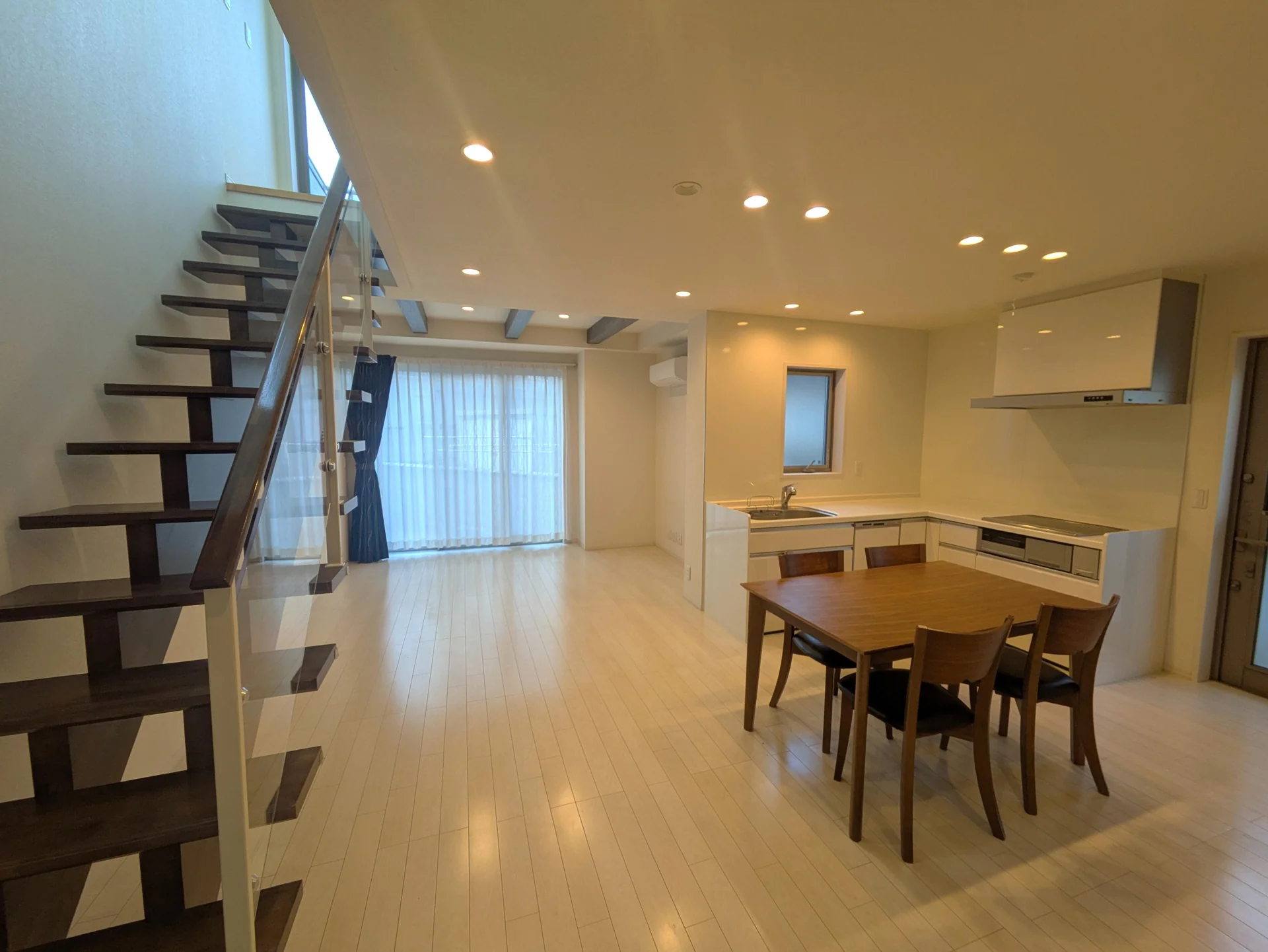 View 8