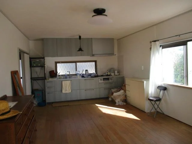 View 3