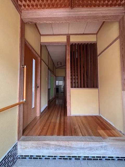 View 2