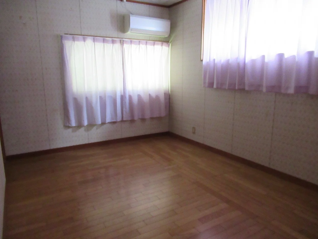View 10