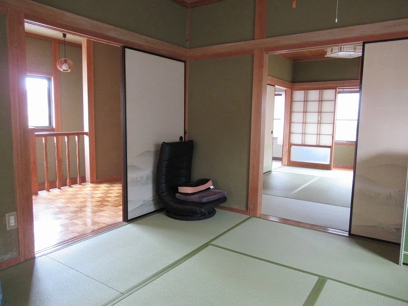View 12