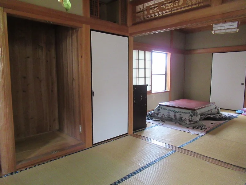 View 3
