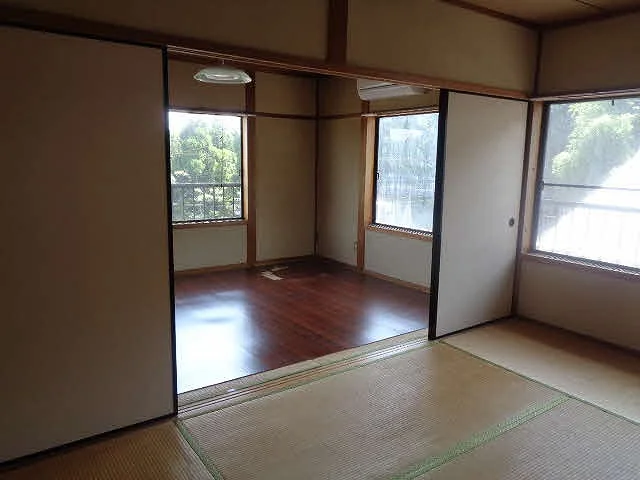 View 10