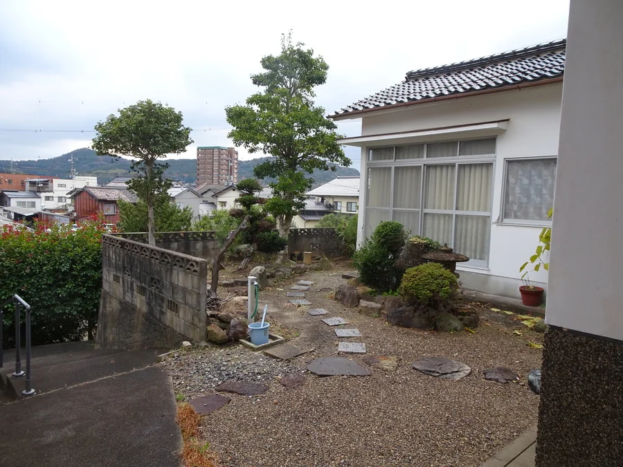 View 3