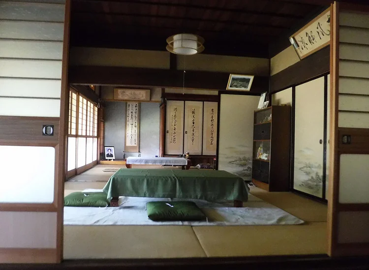 View 3