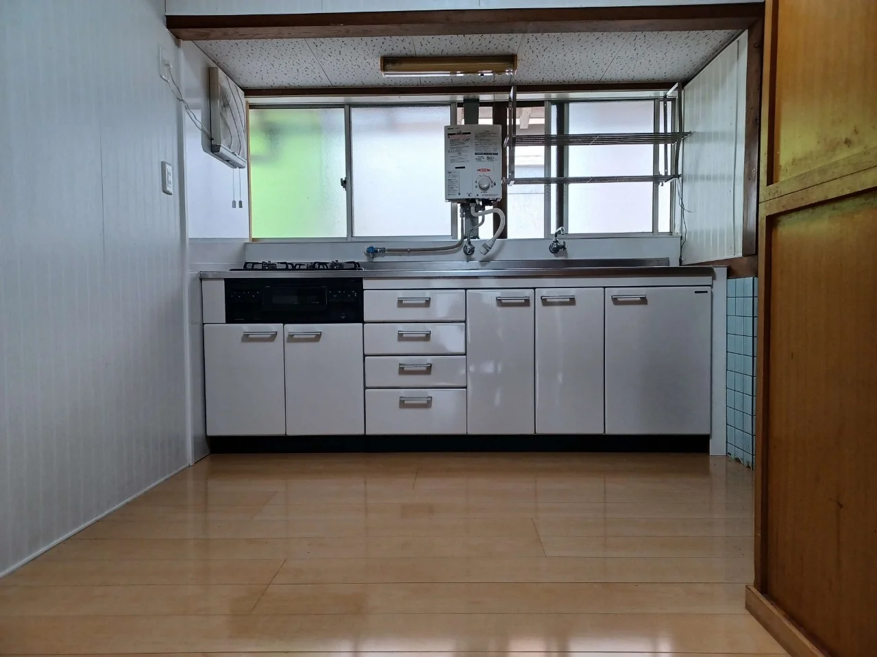 View 3