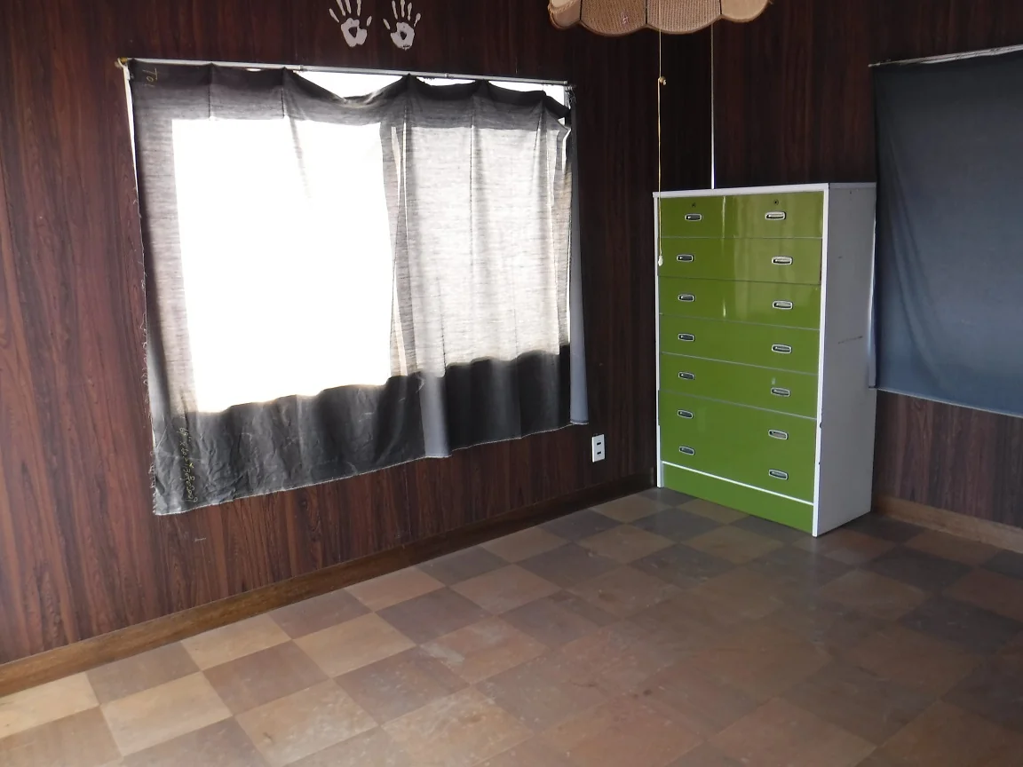 View 12