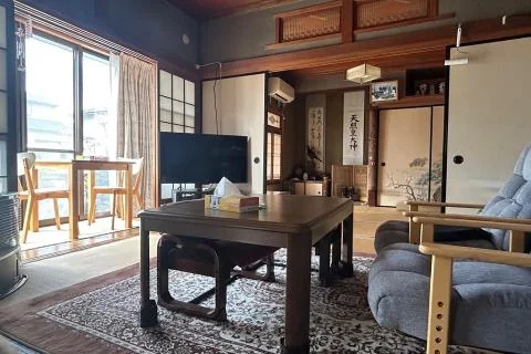 View 2