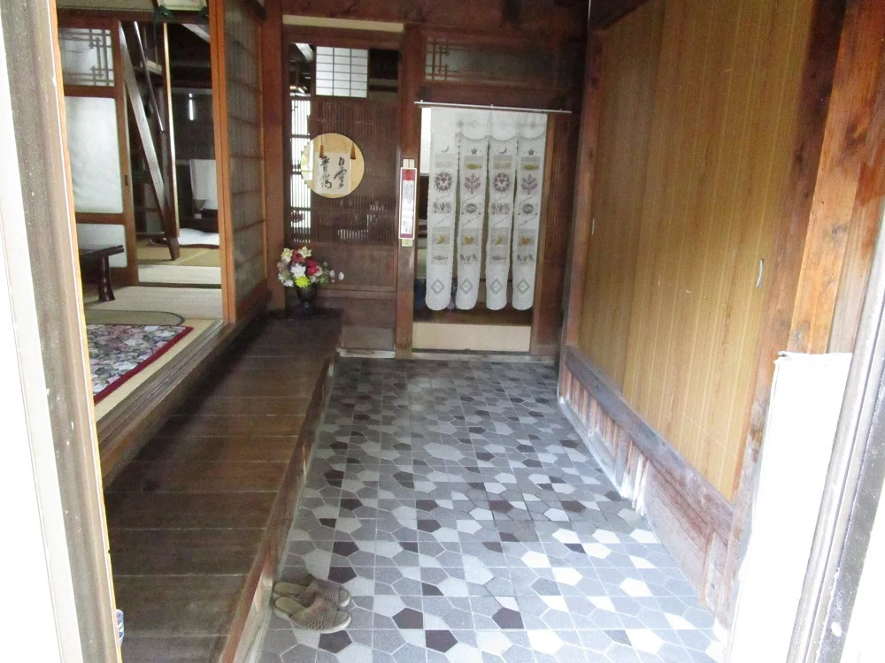 View 3
