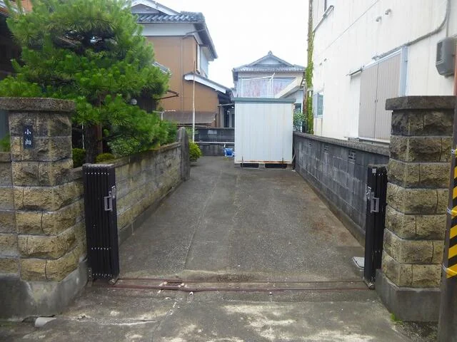 View 3