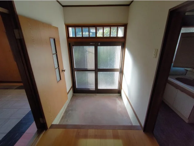 View 3