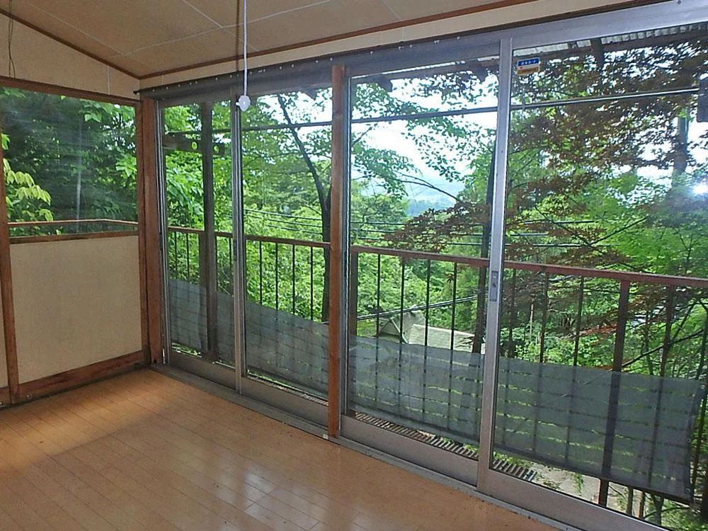 View 3