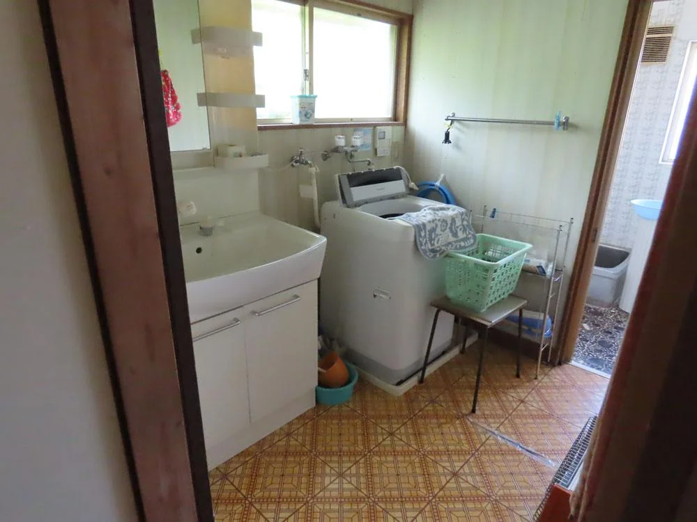 View 9