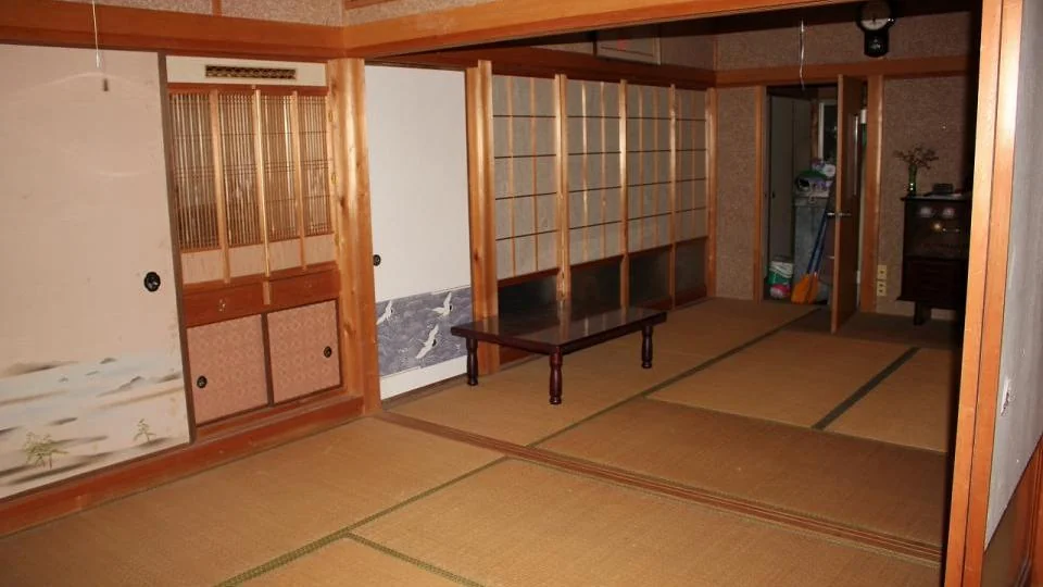 View 3