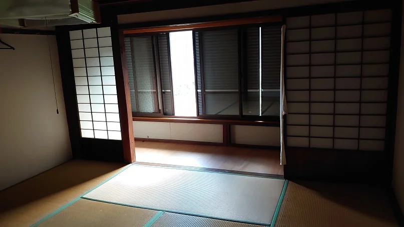 View 12