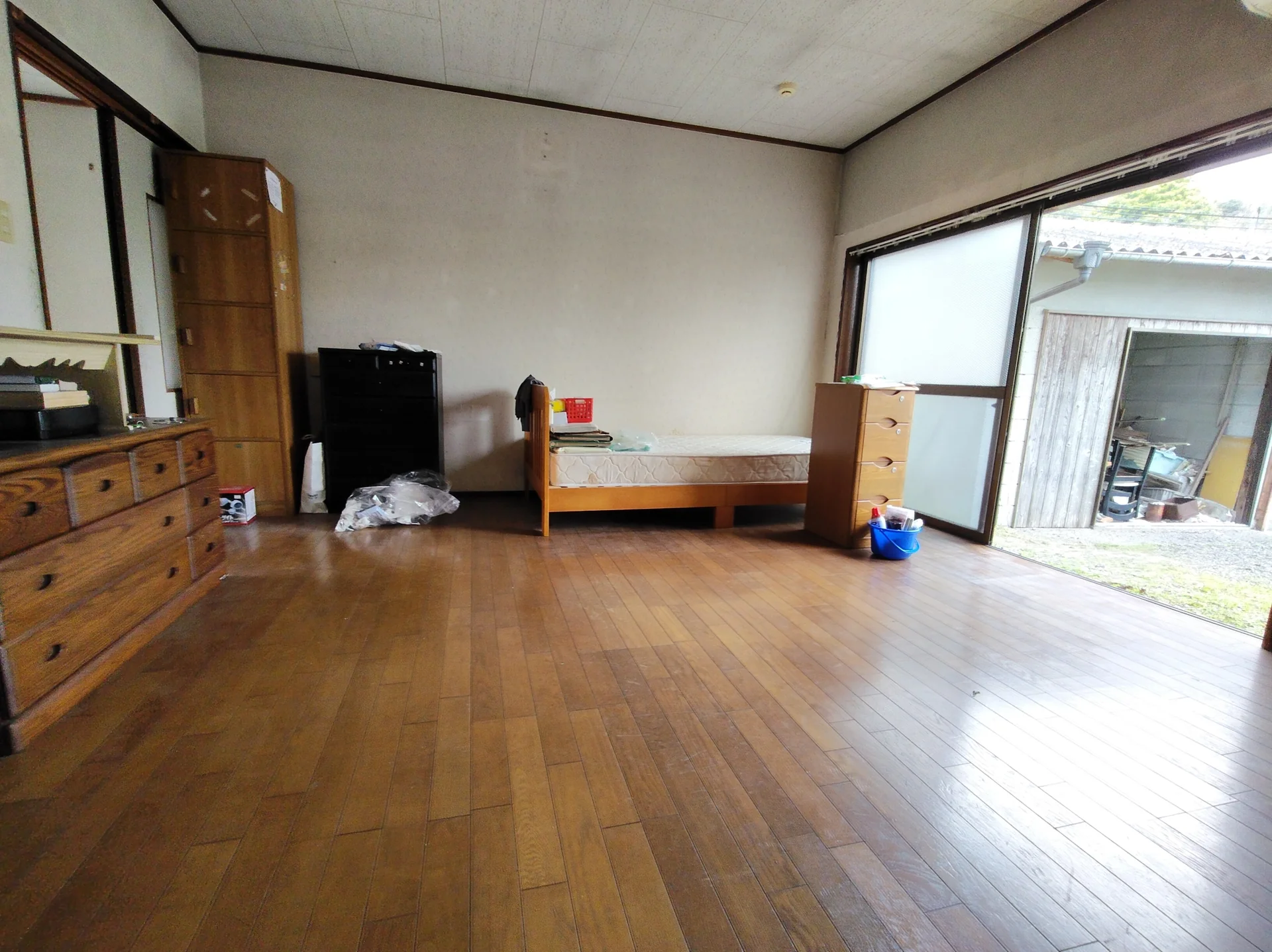 View 3
