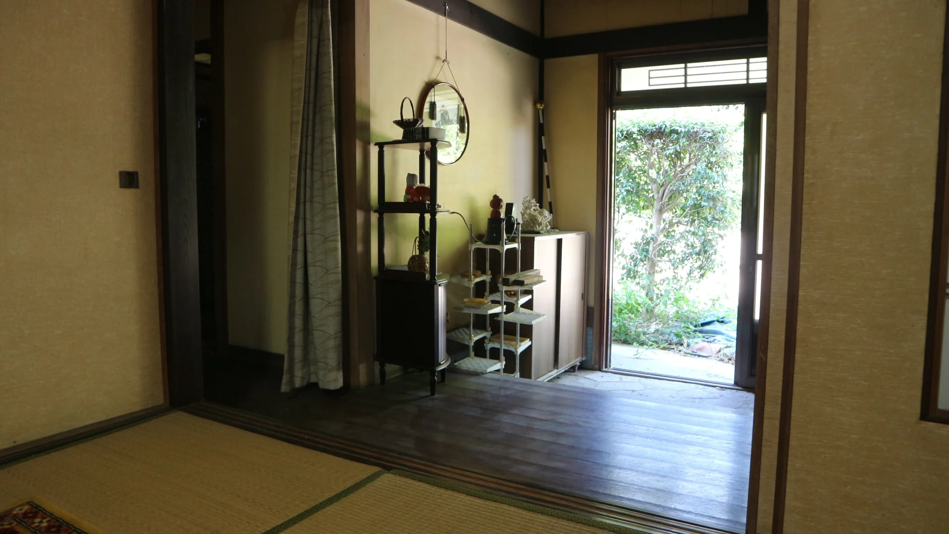 View 3